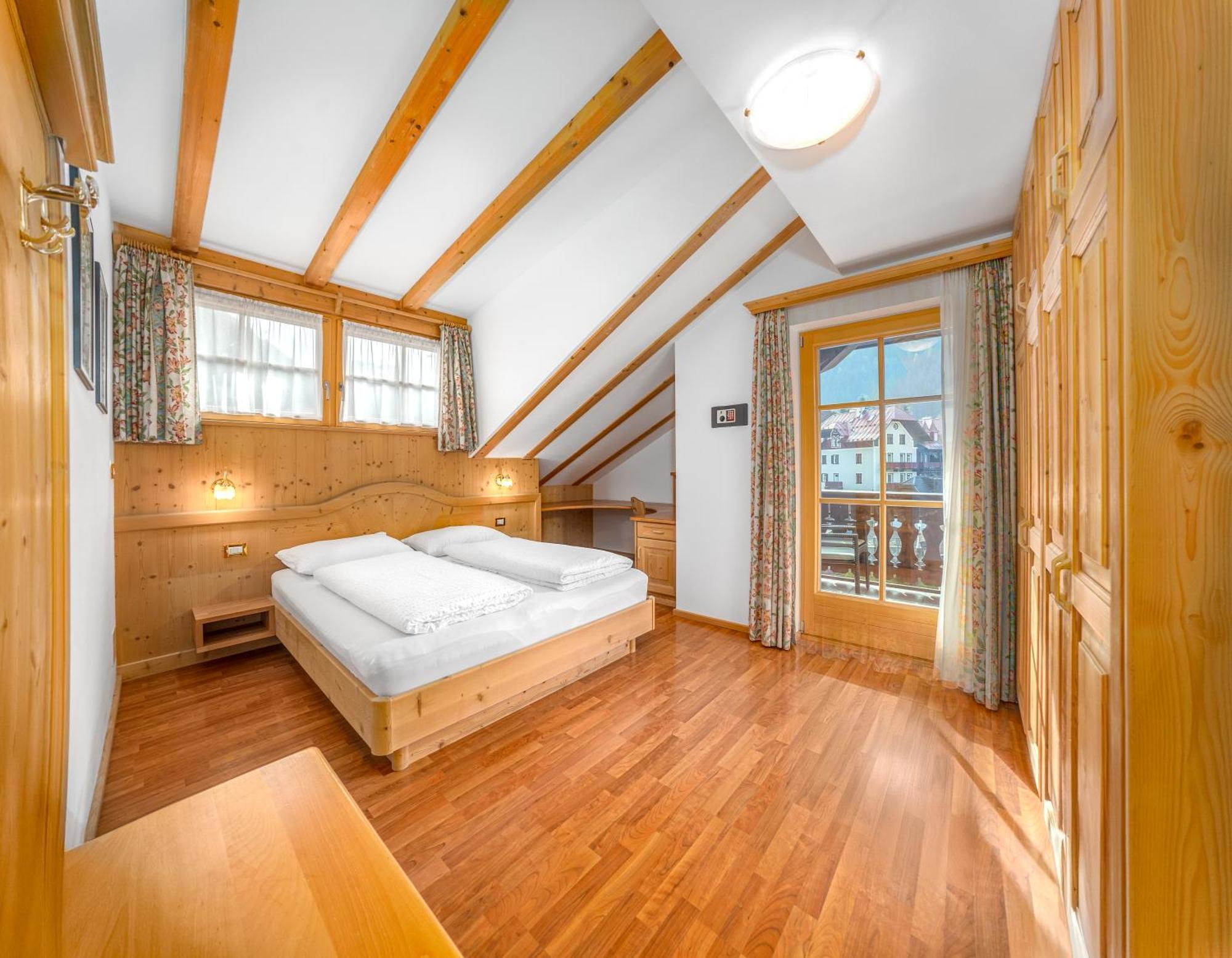 Anna Lodges Dolomites Santa Cristina Val Gardena Exterior foto