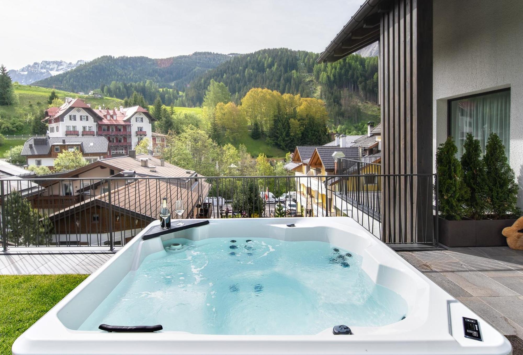 Anna Lodges Dolomites Santa Cristina Val Gardena Exterior foto